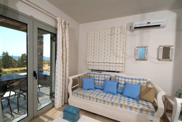 Aeolia Villas Каристос Номер фото